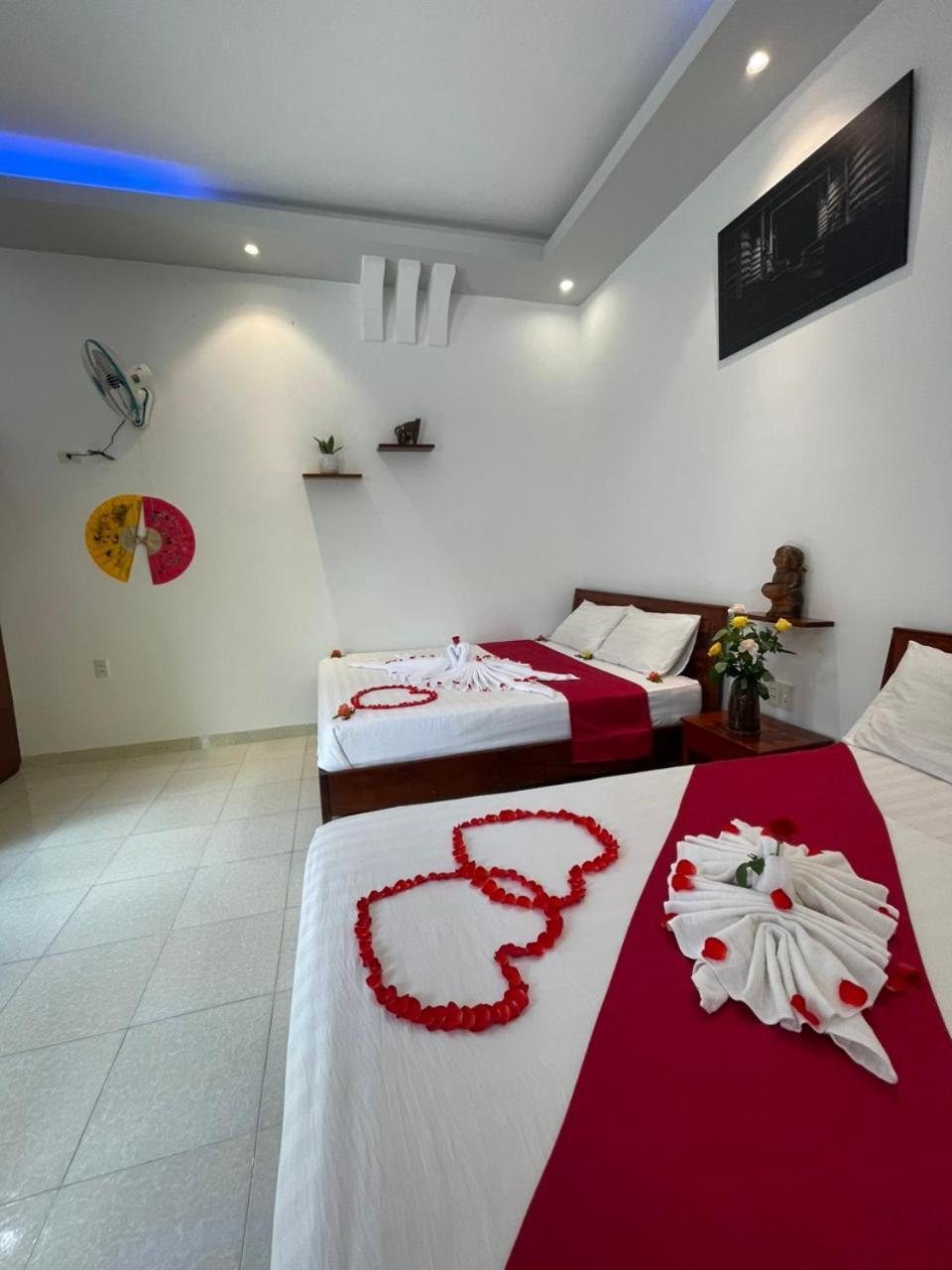 An Vinh Analog House - Le Bonheur Hotell Ap Thien Phuoc Exteriör bild